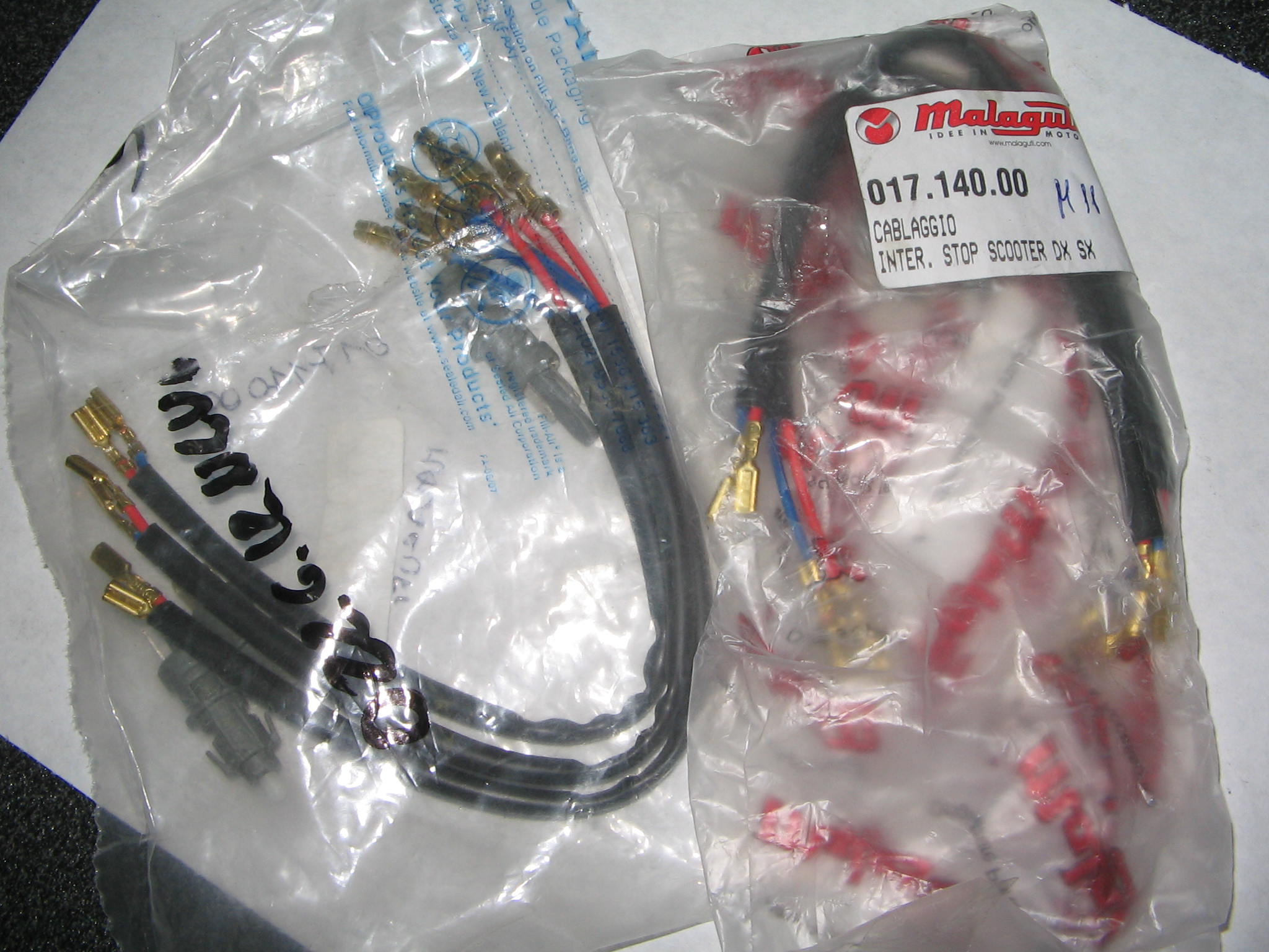 MALAGUTI INTERUTTORI STOP DX / SX N.10050